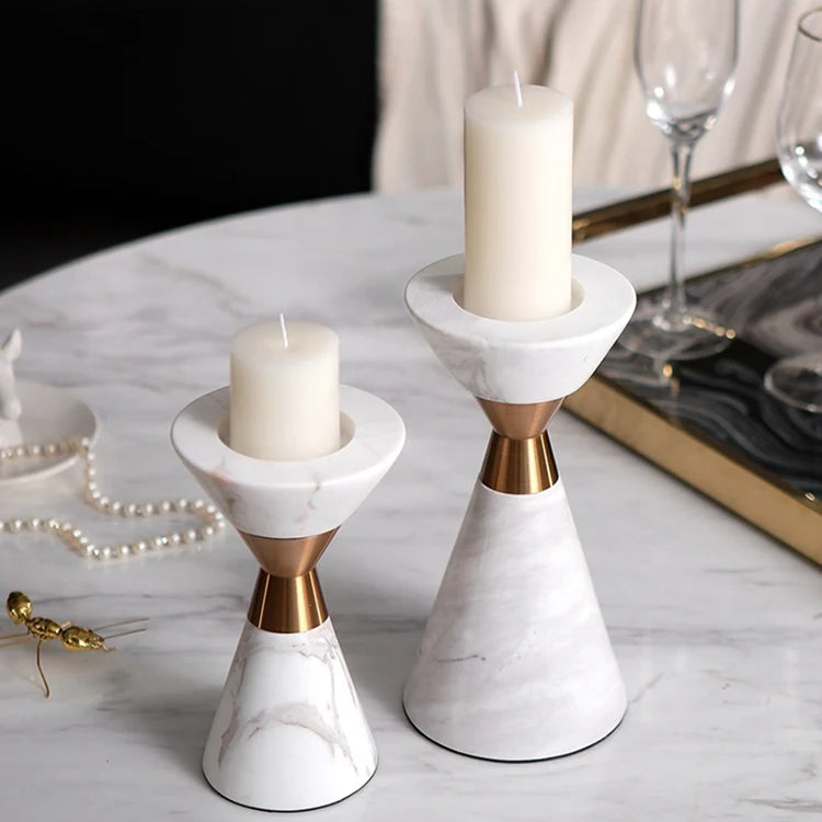 Candelabro de mármol natural blanco escandinavo Volakos