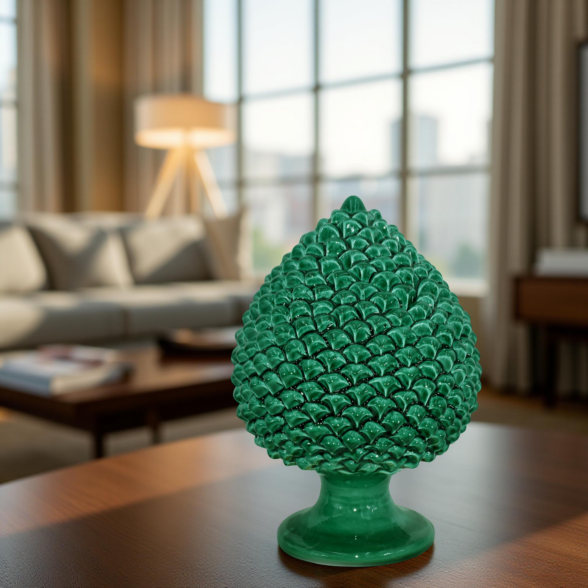 Pigna artigianale di Caltagirone modellata a mano altezza 15/40 verde smeraldo