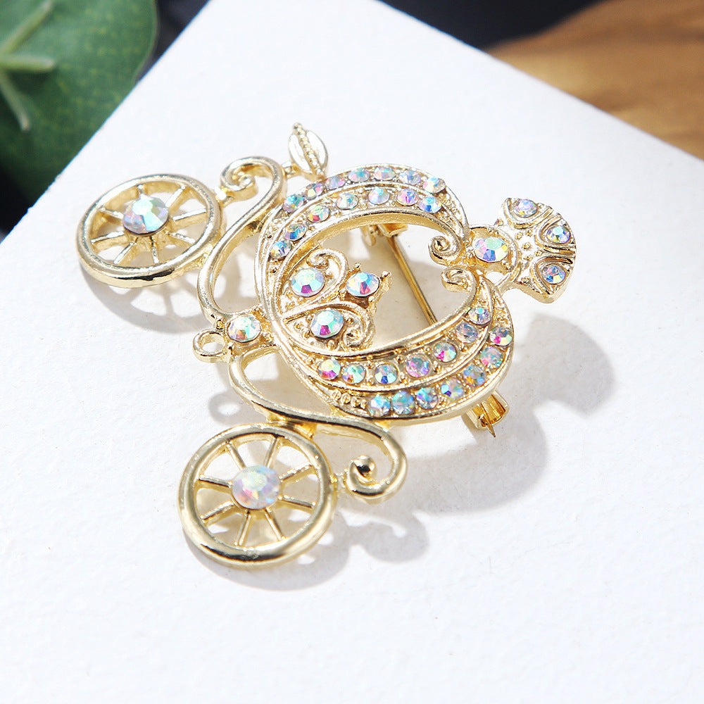 Spilla a forma di zucca in stile fiabesco, con strass colorati, colore grigio Guniang di Lanhao