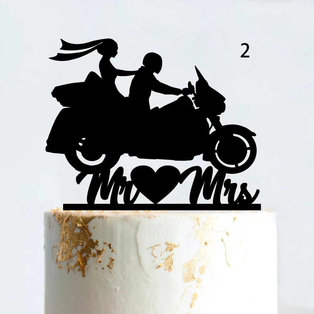Decorazione per torta nuziale in stile divertente con motocicletta