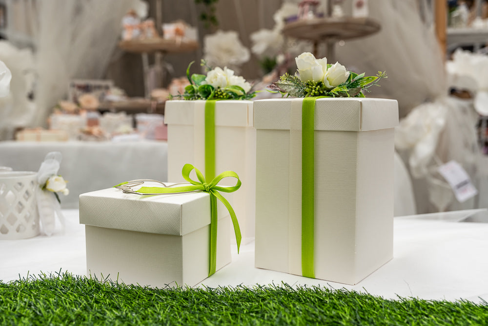 Gift Box Small Complete with Ribbon and Silk Flowers