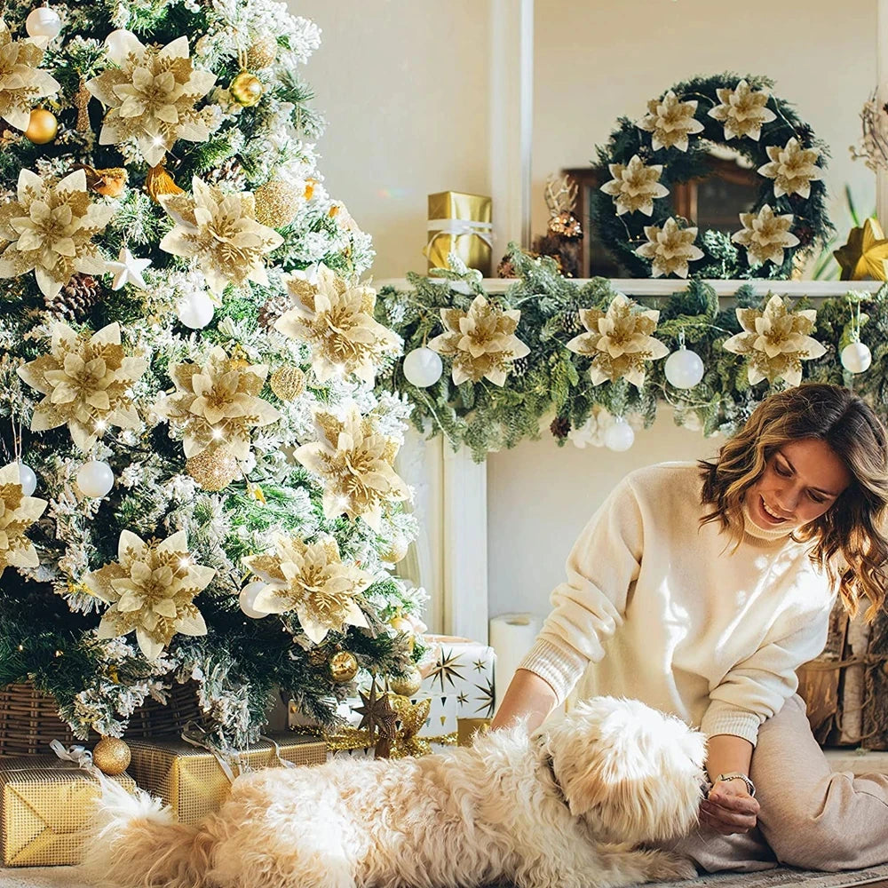 Decorazioni floreali artificiali di alta qualità per il Natale.