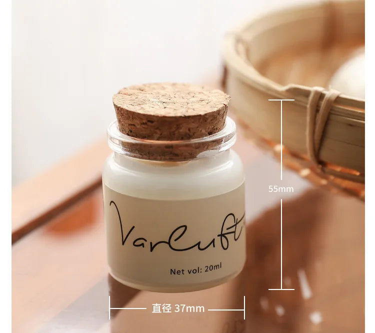 Candela di cera di soia per aromaterapia in formato mini.