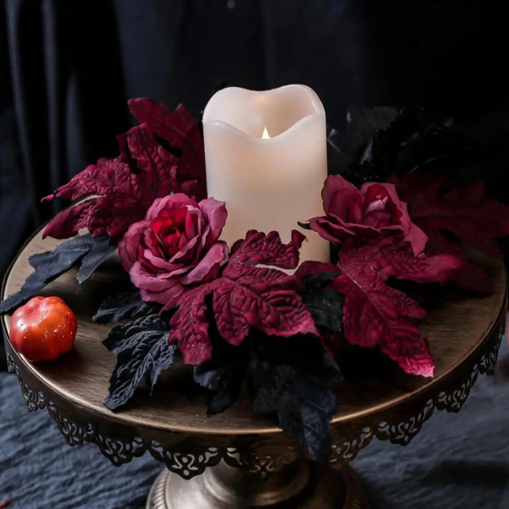 Ghirlanda natalizia con zucca, bacche, pigna, acero, decorazione per la casa.