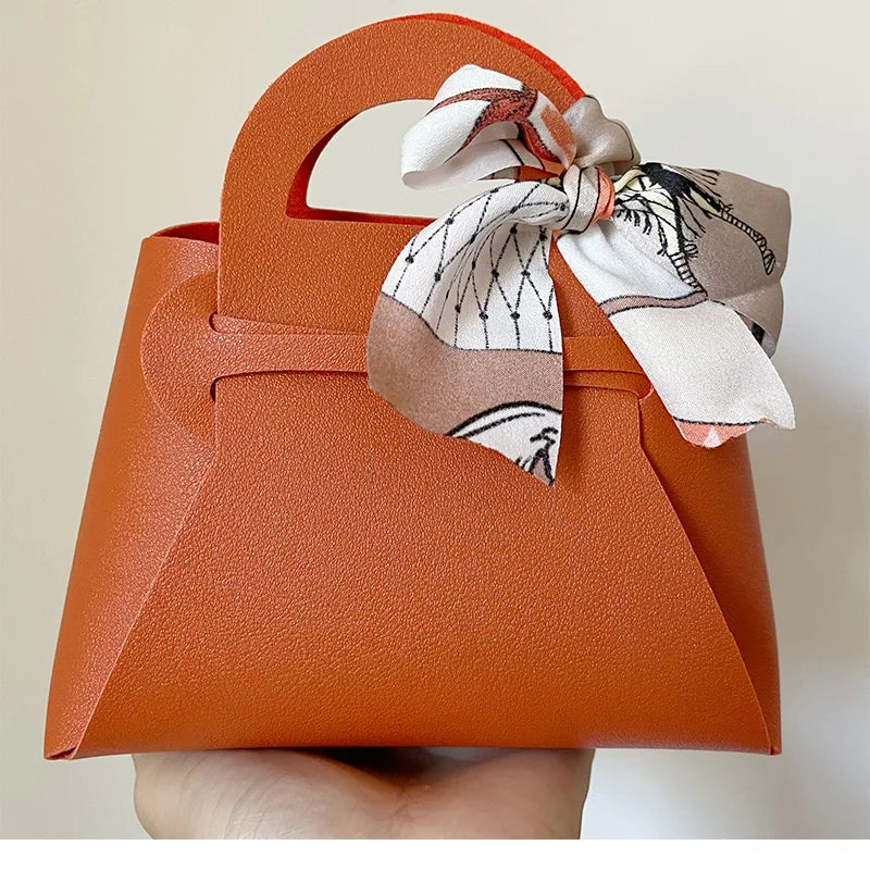 Grande sacchetto portaconfetti in pelle con sciarpa per festa di nozze, confezione regalo da 10 pezzi.