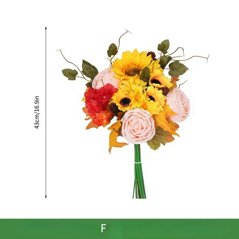 Bouquet di arance natalizie con girasoli artificiali e foglie d'acero