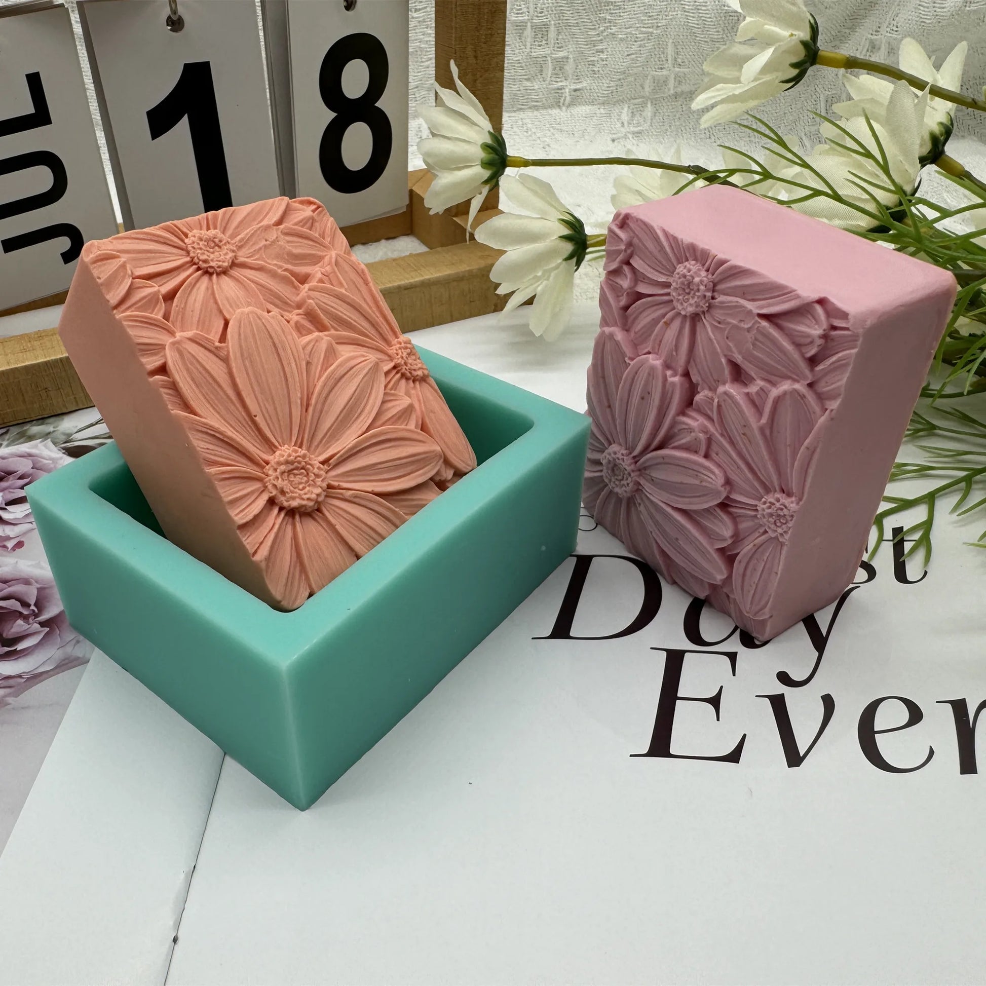 Elegante stampo per sapone a forma di girasole rettangolare 3D