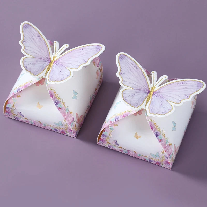 Geschenkbox Schmetterling Papierschnitt 