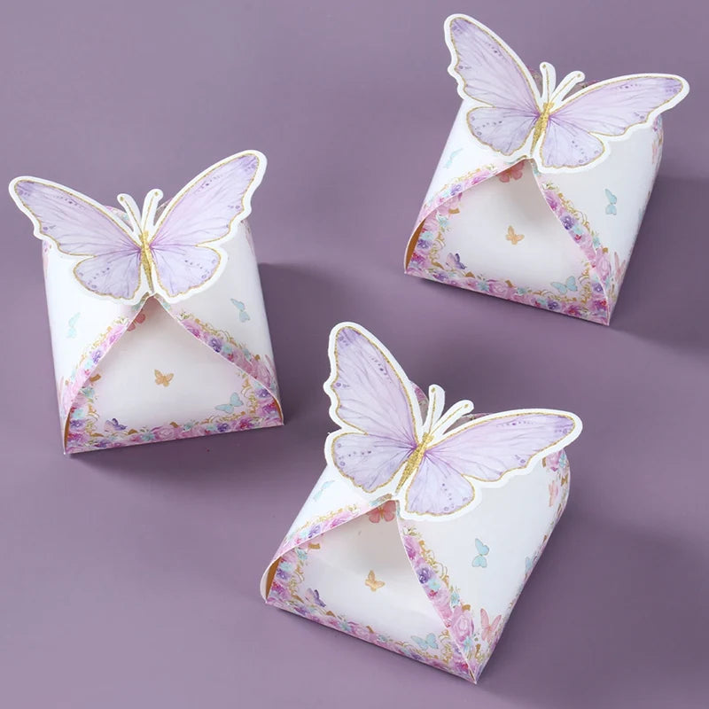 Geschenkbox Schmetterling Papierschnitt 