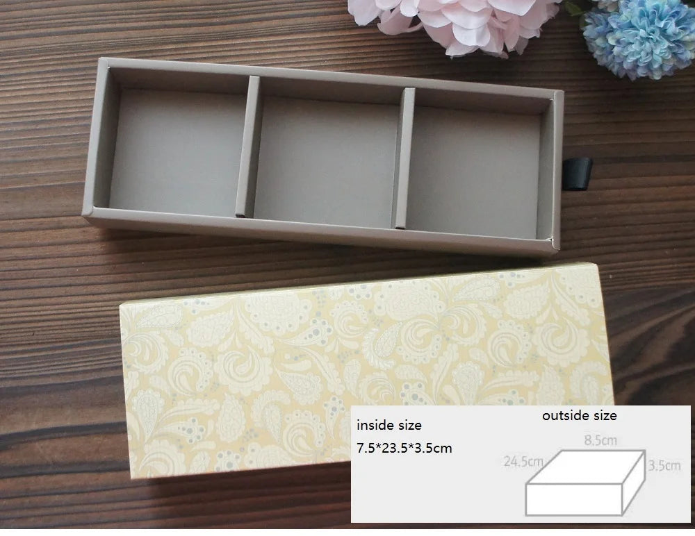 Elegante confezione regalo con motivo floreale blu e giallo, 3 misure, 10 pezzi