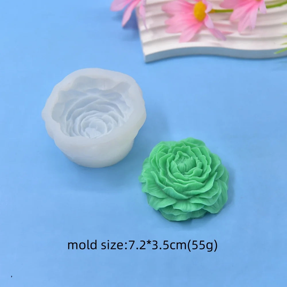 Stampo in silicone per candela a forma di peonia. Dimensioni: 9,6*4,5 cm.