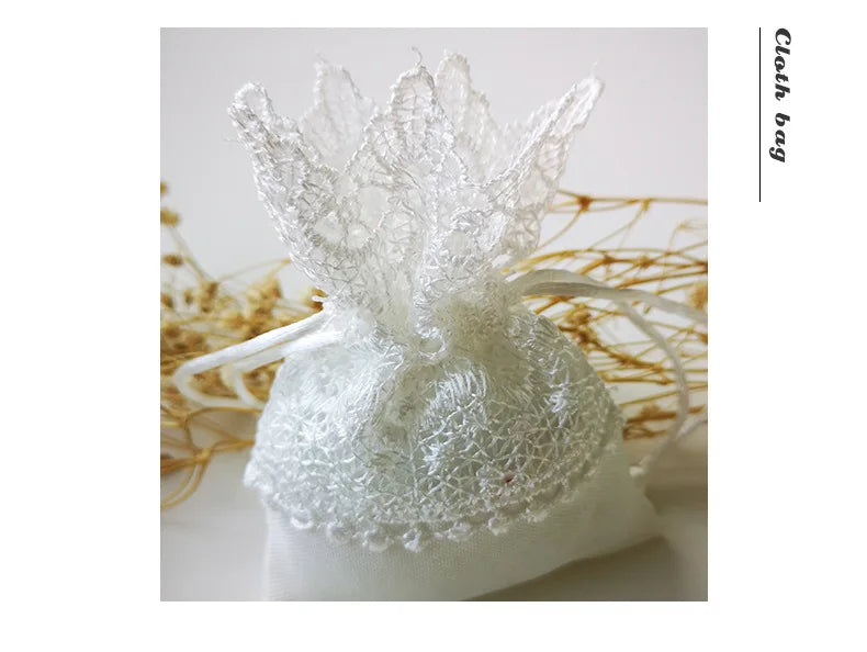 Sacchetto regalo per caramelle con ricami in pizzo bianco e coulisse, 10 pezzi.