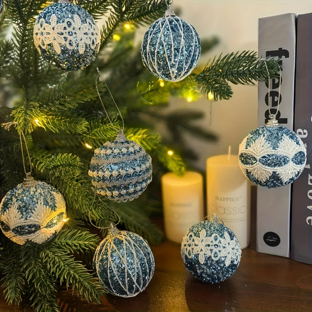 16 palline di Natale decorative da appendere, realizzate a mano e di alta qualità.