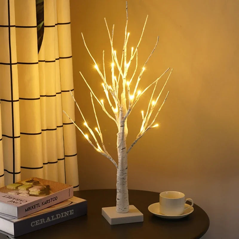 Albero di Natale con luci LED.