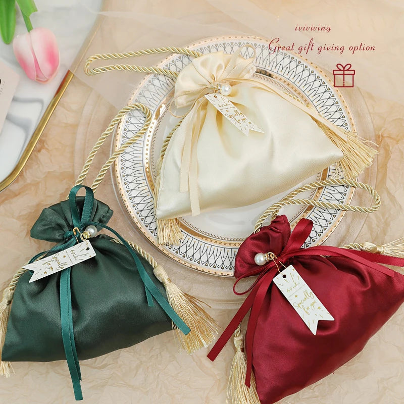 Luxury Packing Drawstring Velvet Pouch Sachet Gift.