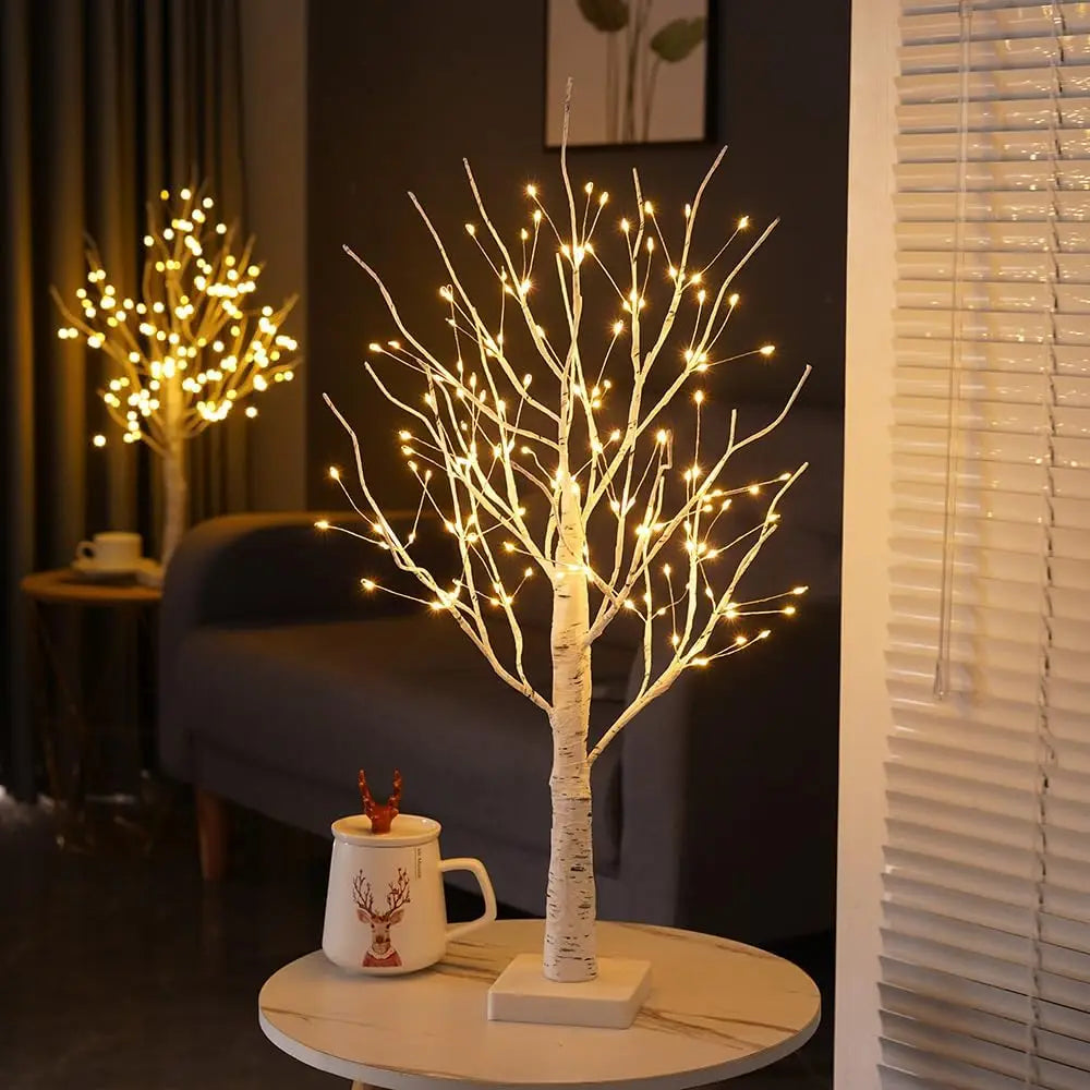 Albero di Natale con luci LED.