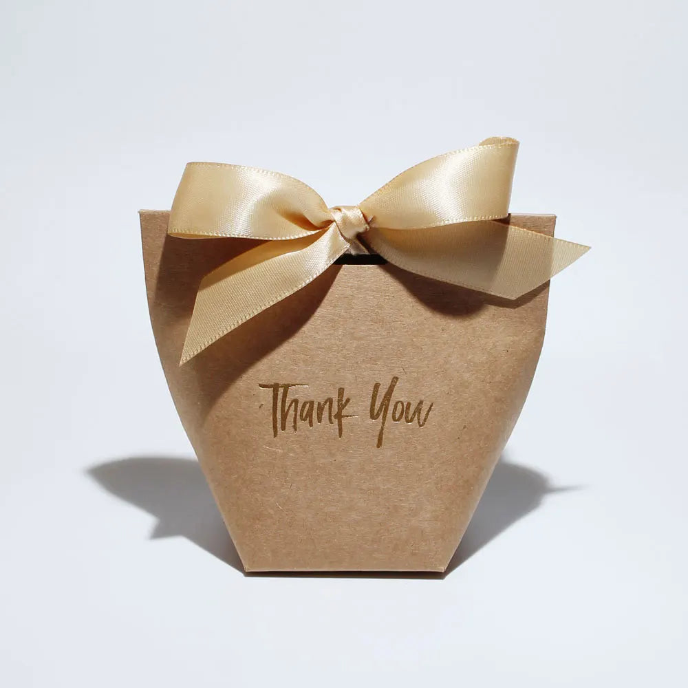 Deliziose scatole regalo di caramelle "Grazie" con nastro