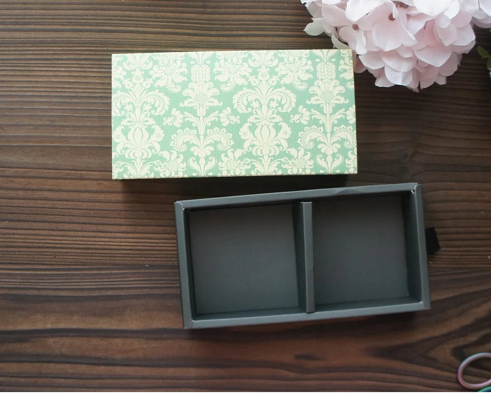 Elegante confezione regalo con motivo floreale blu e giallo, 3 misure, 10 pezzi