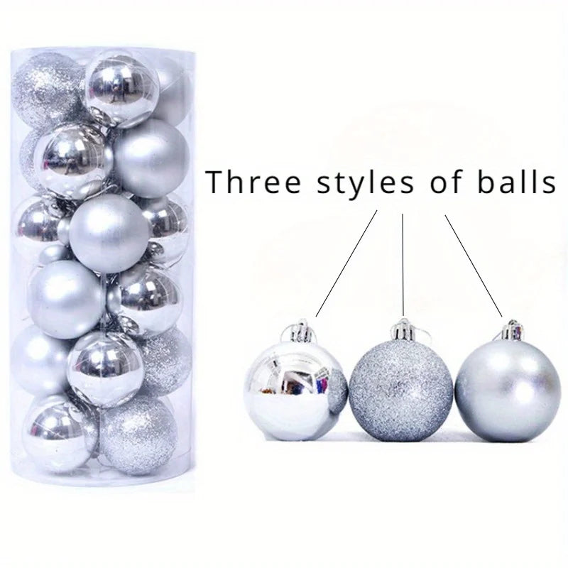 Palle di Natale festive da appendere all'albero.