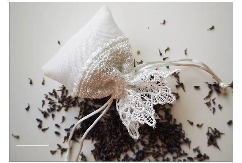 Sacchetto regalo per caramelle con ricami in pizzo bianco e coulisse, 10 pezzi.