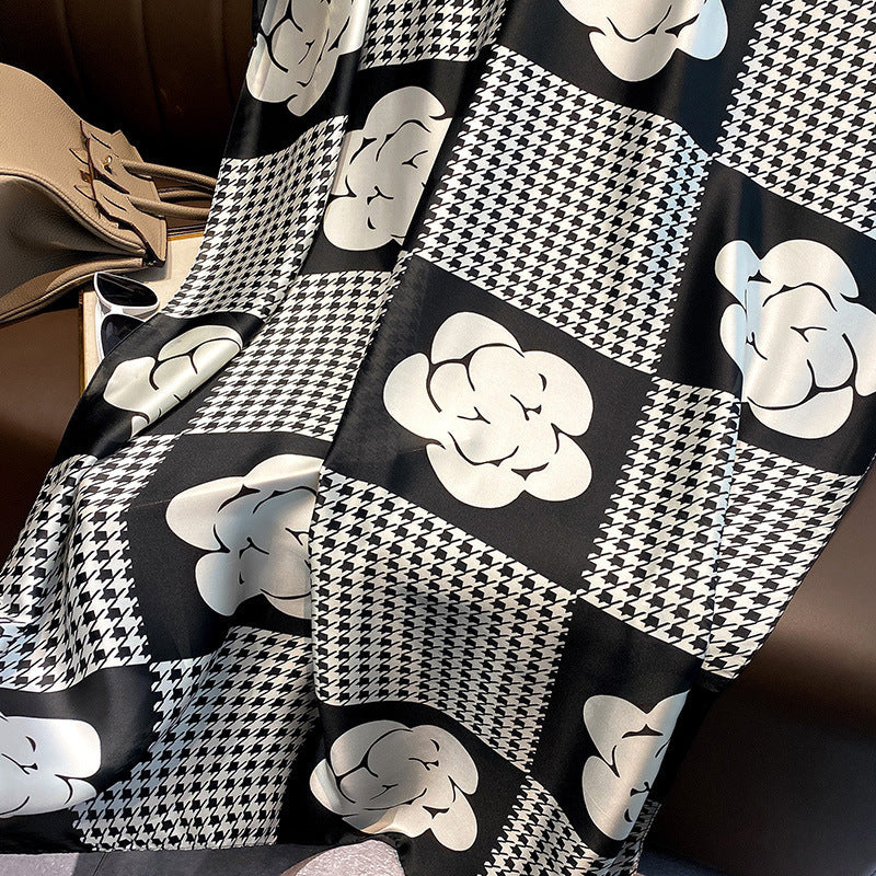 Asciugamano da spiaggia lungo da donna con stampa floreale alla moda