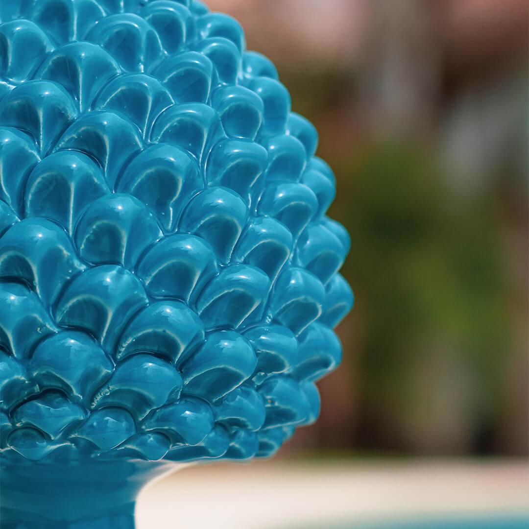 Pigna artigianale di Caltagirone modellata a mano altezza 15/40 turchese